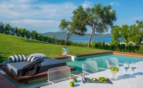 Гостиница Avaton Luxury Hotel & Villas – Relais & Chateaux  Оураноуполи